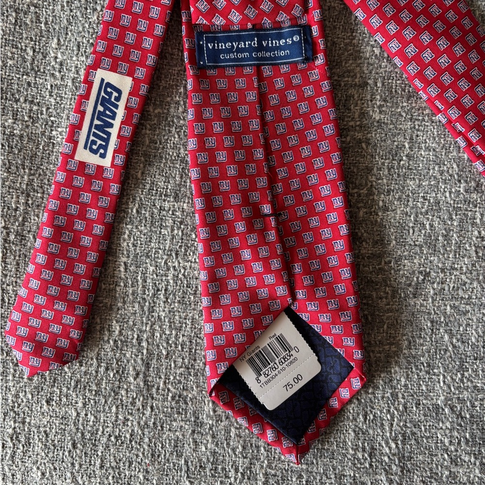 Vineyard Vines Red Giants Pattern Tie